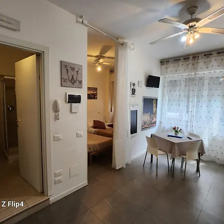 Hotel apartamentowy Hb In Centro *
